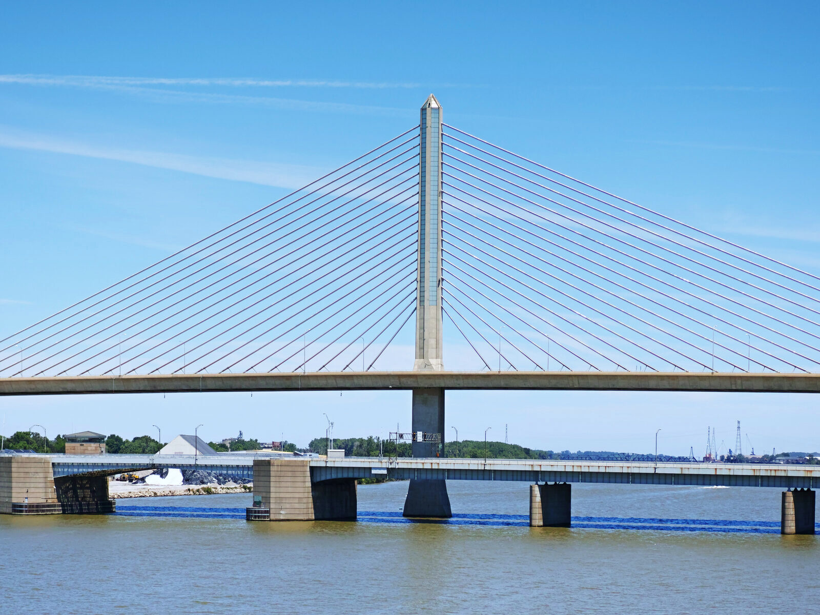 Veterans' Glass City Skyway carrying I-280 across the Maumee River in Toledo